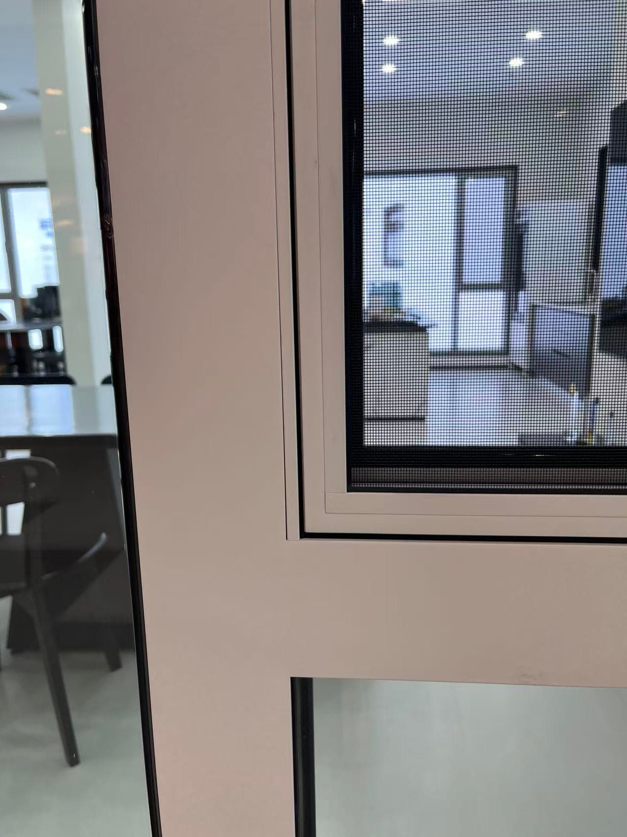 SKATE aluminum casement window — thumbnail 2